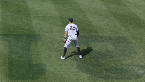 New York Yankees right fielder Aaron Judge (99) in the field against the Pittsburgh Pirates during the fourth inning at PNC Park. 